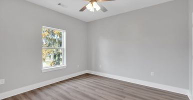 24-web-or-mls-103-w-lakeview-dr