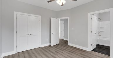 26-web-or-mls-103-w-lakeview-dr