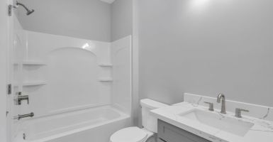 27-web-or-mls-103-w-lakeview-dr