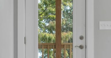 31-web-or-mls-103-w-lakeview-dr