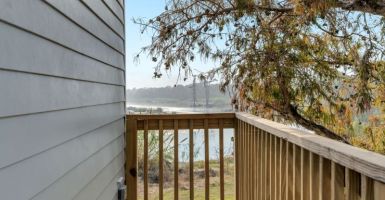 38-web-or-mls-103-w-lakeview-dr