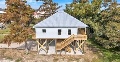 8-web-or-mls-103-w-lakeview-dr